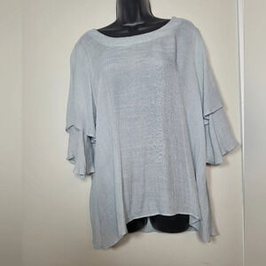 Umgee Lightweight Tiered Blouse Light Blue sz L